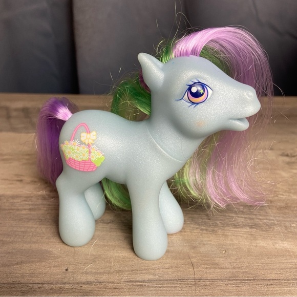My Little Pony G3 Pretty Patterns Daisy Paisley Dainty Daisy 2002 - Picture 1 of 6